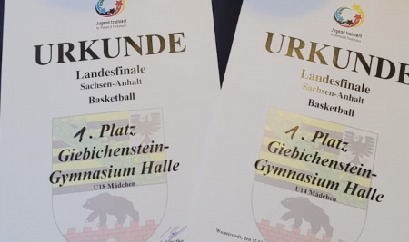 Doppelerfolg bei „Jugend trainiert für Olympia“ – Basketballerinnen holen Landestitel